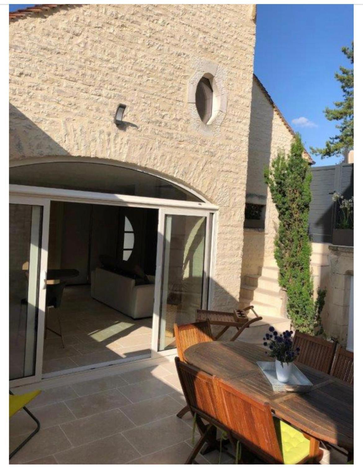 Logis Du Faubourg Petite Maison De Charme, Tranquille, Calme Et Lumineuse Val-de-Mercy Exteriör bild